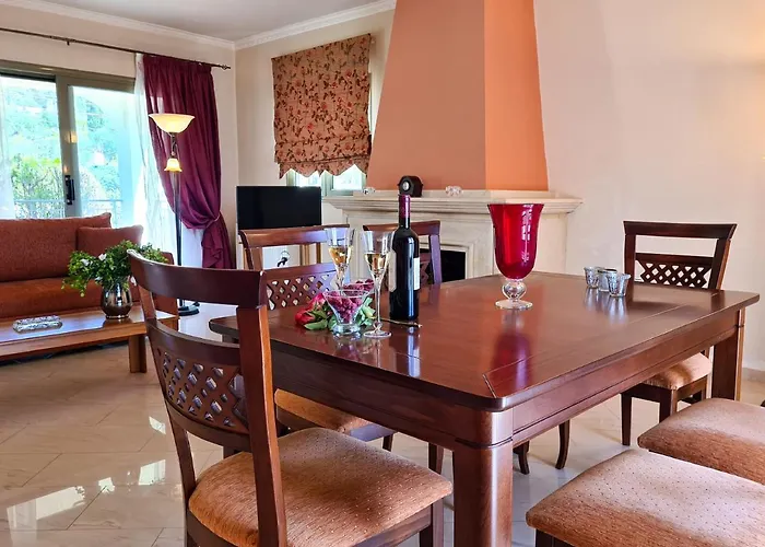 Feriehus Carousos Razáta